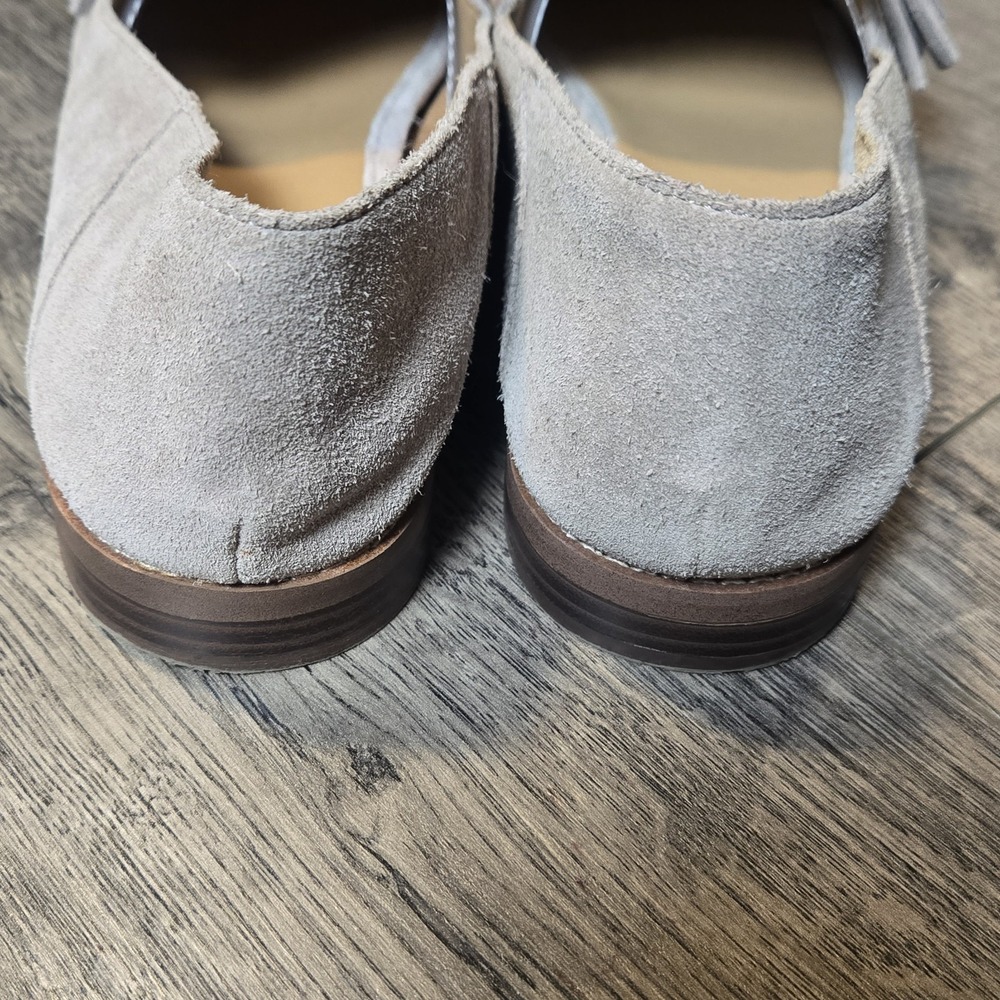 Franco Sarto Women's Beige Suede Tassel Classic Loafers Size 8.5 - Picture 3 of 7